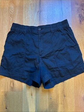Gap Black Shorts